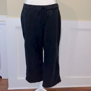 Champion Cropped Pants